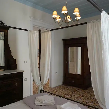 Vivian's Antique House Karpathos Town (Pigadia)