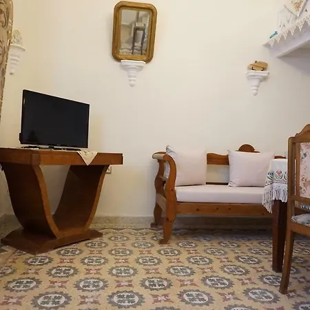 Apartment Vivian's Antique House Karpathos Town (Pigadia)